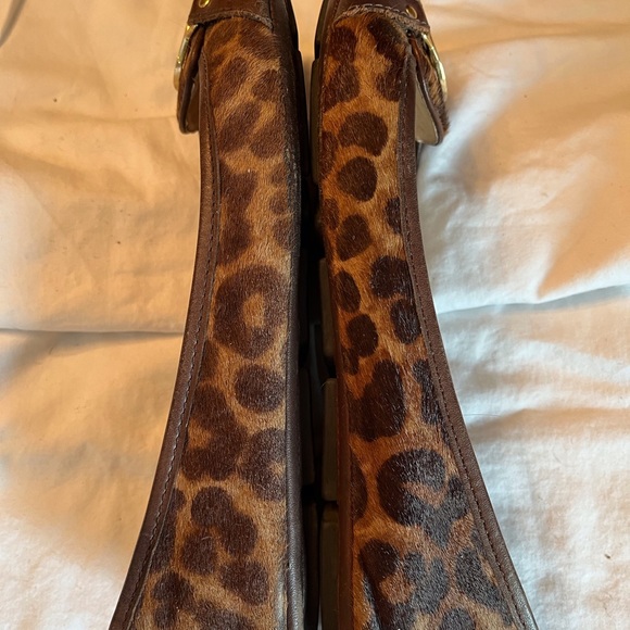 Micheal Kors leopard ballet shoes 8.5B - Picture 3 of 5